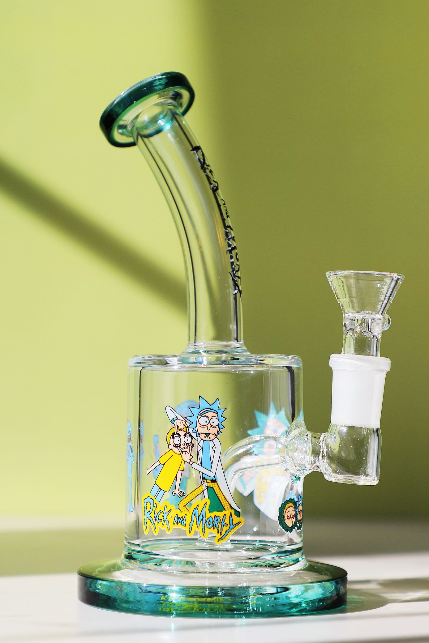 Rick and Morty Glass Bong Collector's Edition, featuring cartoon water pipe design, collectible smoking gear from pop culture, made of durable borosilicate glass, a unique and thematic smoking accessory for enthusiasts smoking water pipe, straight tube.